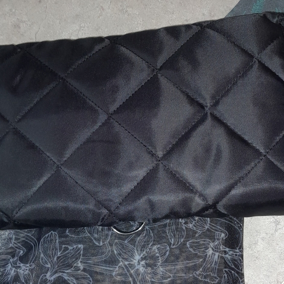 PUMA TOILETRY BAG (BLACK) - Picture 3 of 10